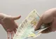 Salariu minim de peste 650 de lei, cu condiţia modificării legislaţiei muncii