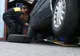 Vremea rea din ultimele zile a crescut profitul service-urilor auto