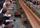 Guvernul sacrifică salariile angajaţilor cu studii superioare în schimbul creşterii salariului minim. Cum comentaţi?