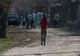 O bătrână din Păcureţi spune că viceprimarul a vrut să o violeze - VEZI VIDEO