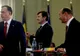 Rezultate parţiale: Băsescu 32,84%, Geoană 29,82%, după numărarea a 74,14% din voturi