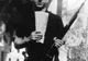 Fotografia lui Lee Harvey Oswald nu este un fals