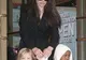 Angelina adoptă din nou, dar fără Brad