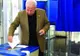 Prezenţa la vot la alegerile de duminică a fost mai mică cu cinci procente faţă de turul întâi din 2004