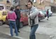 Cameramanul unei televiziuni din Drobeta Turnu-Severin a fost agresat de un bărbat care ar fi făcut campanie electorală VEZI IMAGINI