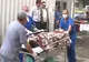 A scăpat ca prin minune, după ce i-a explodat butelia în față. A ajuns la spital cu arsuri pe o treime din corp