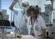 Bursele medicilor rezidenţi întârzie. Ce spune Ministerul Sănătăţii