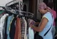 ANAF pune tunurile pe magazinele de haine second-hand, măcelării și pescării. Când ar urma să înceapă controalele?