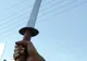 Incident șocant, într-o benzinărie din Brăila. Trei persoane rănite, în urma unui conflict cu săbii între două clanuri rivale