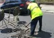 Tragedie în Sibiu. A murit electrocutat în timp ce lucra la asfaltarea unui drum