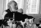 REŢETA preferată de burger a scriitorului Ernest Hemingway, PUBLICATĂ în premieră. VEZI reţeta!