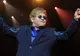 Elton John a contribuit la SALVAREA din Mariupol a unui băieţel pe care a vrut să îl ADOPTE în 2009