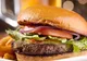 Japonezii lansează parfumul cu miros de hamburger