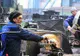 Apar primele semne ale crizei! Producţia industrială  a scăzut, în 2019, cu 2,3%