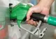 Veste bună pentru şoferi! Suprataxa de 7 eurocenţi la carburanţi va fi eliminată