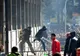 PROTESTE violente în Bosnia-Herţegovina: sediul Guvernului cantonal de la Sarajevo, INCENDIAT