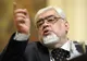 ANDREI PLEŞU despre clasa politică: Ponta elaborează legi ca să-i dea un cap în gură lui Băsescu