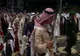 Prinţul Charles, moment artistic EXTRAORDINAR: DANS cu săbii, în Arabia Saudită