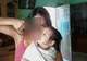 IMAGINEA care A SOCAT Facebook-ul! Nu o sa-ti vina sa crezi ce ii face aceasta mama fetitei ei