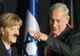 FOTOGRAFIA cu Angela Merkel care face înconjurul lumii: mustaţa care aminteşte de Hitler