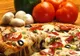 BANCUL ZILEI. Cum mănâncă o blondă pizza?