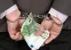 Directorul unei case judeţene de asigurări, acuzat de fraudă. Ce a făcut cu banii