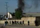 Cel puţin patru morţi într-un atac sinucigaş care a vizat un convoi NATO, la Kabul
