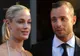 Oscar Pistorius pledează "nevinovat" la acuzaţia de ucidere a iubitei sale