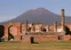 Un fragment dintr-o frescă din Casa lui Neptun din Pompei, furat de persoane neidentificate