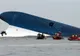 CATASTROFĂ pe MARE. Un feribot s-a scufundat în Coreea de Sud. Sute de persoane dispărute