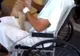 Asta e IUBIRE! Câinele care şi-a aşteptat stăpânul, un om al străzii, în faţa spitalului 8 zile