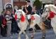 Clipe de groază la Parada Junilor de la Braşov. O fetiţă de şase ani şi doi bărbaţi, la spital 