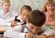 Sărăcia ne afectează creierul: Cum influenţează veniturile părinţilor rezultatele şcolare?
