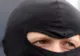 TÂLHARII care au LEGAT o femeie şi doi copii cu bandă adezivă, ca să-i JEFUIASCĂ, au fost PRINŞI
