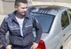 GEST DE INTIMIDARE fără precedent. POLIŢISTUL s-a îngrozit când şi-a văzut maşina