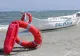 Turist mort pe o plajă din Jupiter. Bărbatul a așteptat ca salvamarii să-și termine programul și s-a avântat în valuri
