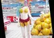 Chinezii fac lucruri trăsnite! Cele mai ciudate haine din supermarketuri