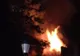 Incendiu puternic în Centrul Vechi din Bucureşti. Un pompier a fost rănit