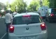 S-a dat jos din maşină ca să afle de l-a CLAXONAT şoferul din spate. Ce-a urmat e ÎNGROZITOR