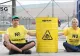 PROTEST. Greenpeace instituie "carantină" în jurul sondei Chevron din Pungești 