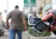 Culoarul dependenţilor de smartphone: Chinezii au o bandă pentru dependenţii de telefoane