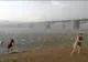 Fenomen înspăimântător pe o plajă din Siberia. O furtună monstru a lovit pe neaşteptate 