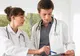 Tot mai mulți medici părăsesc Grecia pentru a lucra în alte țări, printre care și România 