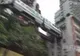 EFICIENŢĂ MAXIMĂ la transportul în comun, în China: TRENUL care trece prin BLOC