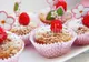 Muffins cu zmeură şi crumble de scorţişoară