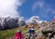 Un mort şi 30 de răniţi, după ce un vulcan din Japonia a intrat în erupţie - VIDEO, FOTO