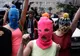 Gest TEMERAR al fetelor Pussy Riot după eliberarea din închisoare