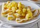DESERTUL de weekend: Clătite cu mere şi caramel