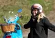 Giulia Nahmany si-a accidentat iubitul cu scuterul si l-a azvârlit în lanul de porumb! VIDEO