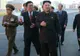 Kim Jog Un a apărut în public, sprijinit în BASTON